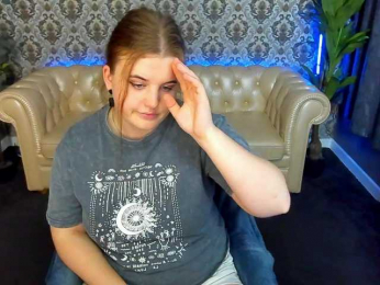 KristiMoons webcam model stream image