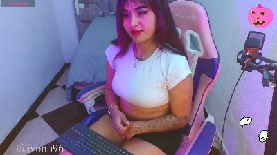 ivooni webcam model stream image