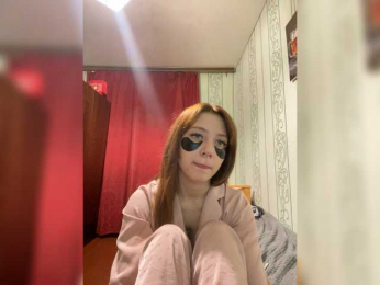 Bestie1-1 webcam model stream image