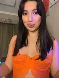 NoraVelour webcam model stream image