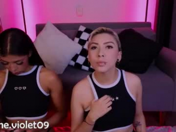 violettgrey_ webcam model stream image