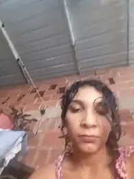 chikivivi- webcam model stream image