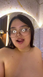 lushie_love webcam model stream image