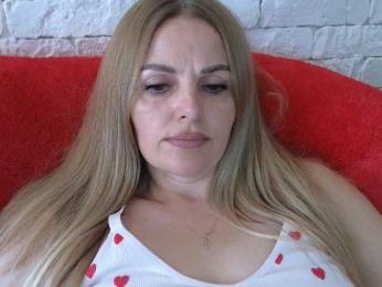 Angel_girllovemy webcam model stream image