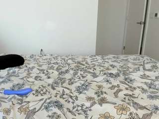 ccsummerz webcam model stream image