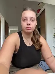 Krystal_Tx webcam model stream image