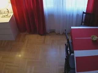 voyeurcam-julmodels-dining-2 webcam model stream image