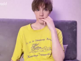 callmenineoneseven webcam model stream image