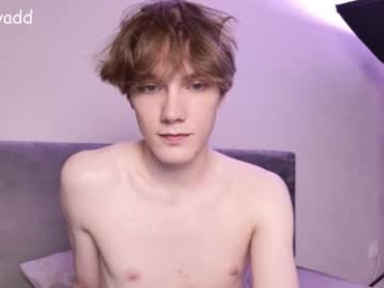 callmenineoneseven webcam model stream image