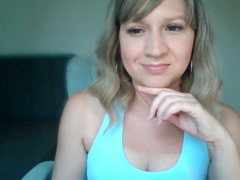 Florina-lu webcam model stream image