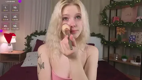 EdlaHewell webcam stripchat model stream image