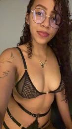 Iammeloddy777 webcam cam4 model stream image