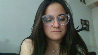 lola2032 webcam model stream image