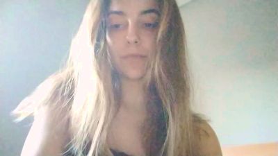 Morena023 webcam model stream image