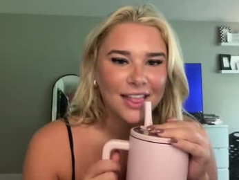 livvymack webcam model stream image