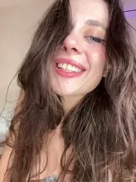 PartyQqHouse webcam model stream image