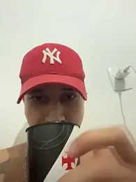 Ttinho webcam model stream image