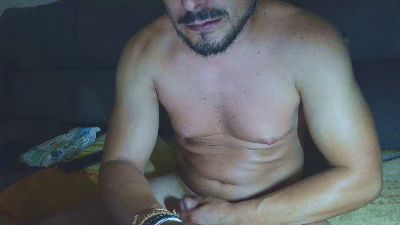 Pinaro35 webcam model stream image
