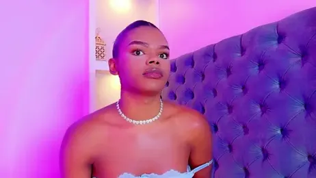 CamiEstrada webcam model stream image