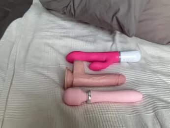 asiangirlandwhiteguy webcam model stream image