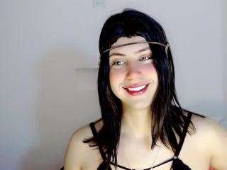 oxana-novikov webcam model stream image