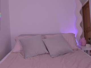 valery-roberts webcam model stream image