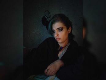 UntouchableSquirtWitch webcam bongacams model stream image