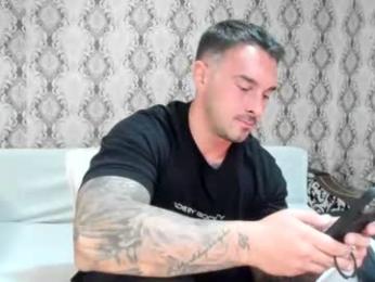 2sexymuscles webcam chaturbate model stream image