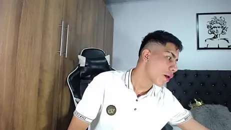 AlanNaughty webcam model stream image