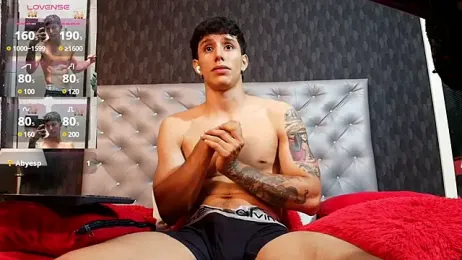 Cristopher23_ webcam stripchat model stream image