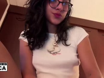 cutiepiemiu webcam model stream image