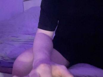 two-snakes webcam model stream image