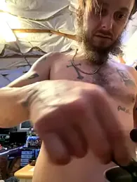 CloudDadddyyy420 webcam model stream image