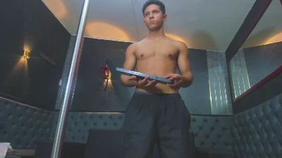 Yoel_Blessed webcam model stream image