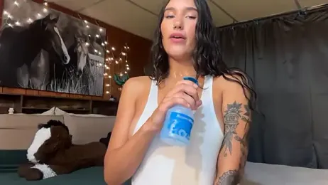 ella2sweet webcam preview
