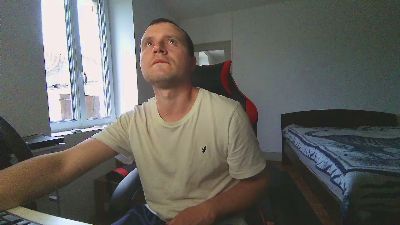 julien1800 webcam model stream image