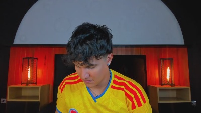 Leo_Savage webcam model stream image