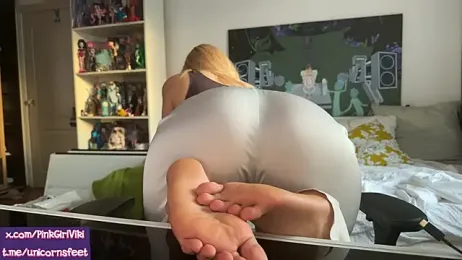 unicornsfeet webcam stripchat model stream image