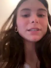 SophiiaStarr webcam model stream image