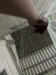 linh21107 webcam model stream image