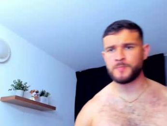 andrewdiaz_ webcam model stream image