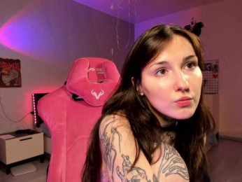 milky_sweetsoftt webcam model stream image
