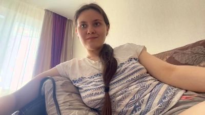 ArtieLatunski webcam model stream image