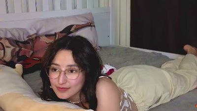 LouiseMitts webcam cam4 model stream image