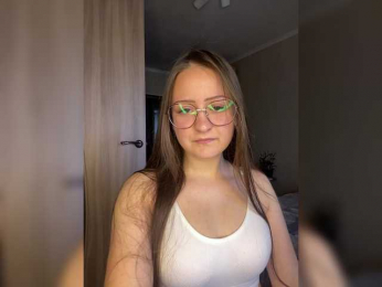 HotLilii webcam model stream image