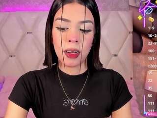 veronica-hillx webcam model stream image