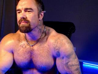 Richard Sutherland webcam model stream image