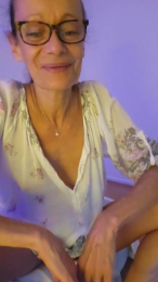 Chris06d webcam model stream image