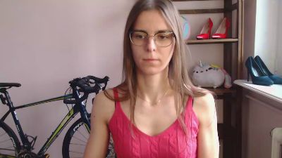Megi_Sensual webcam model stream image