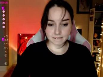 daien_halpert webcam model stream image